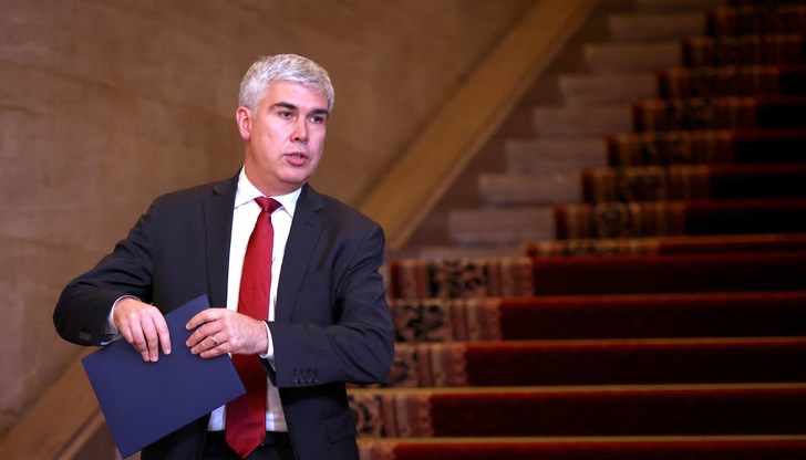 Скандални разкрития за газовото хранилище "Чирен" Скандални разкрития за газовото хранилище "Чирен"