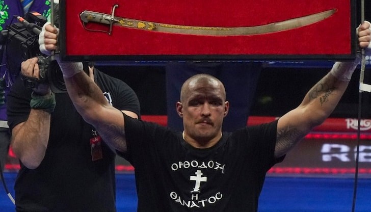 Украинската боксова машина надви Тайсън Фюри Украинската боксова машина надви Тайсън Фюри