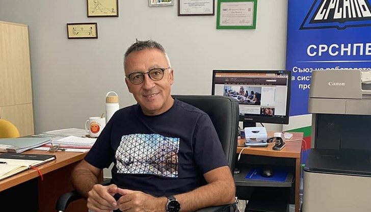 Манията "Супермен" в TikTok вкарва стотици деца в болница. Родителите настояват за още по-голям контрол в училище, пише Диян Стаматов Манията "Супермен" в TikTok вкарва стотици деца в болница. Родителите настояват за още по-голям контрол в училище, пише Диян Стаматов