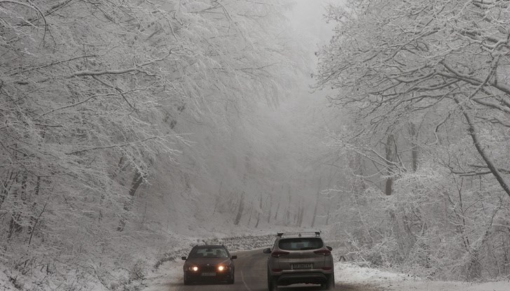 В планината Витоша е извършено опесъчаване и снегопочистване В планината Витоша е извършено опесъчаване и снегопочистване