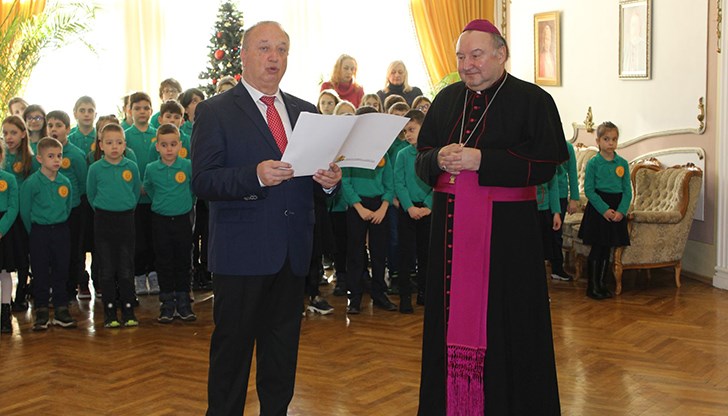 Духовни водачи отправиха послания за мир и единство