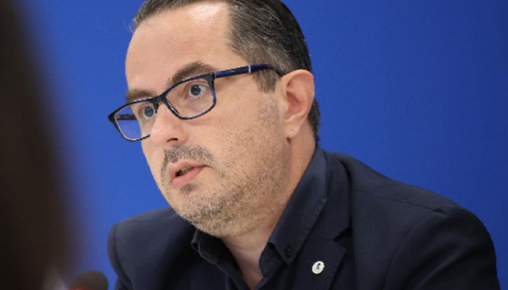 "Възраждане" внася предложения между първо и второ четене "Възраждане" внася предложения между първо и второ четене