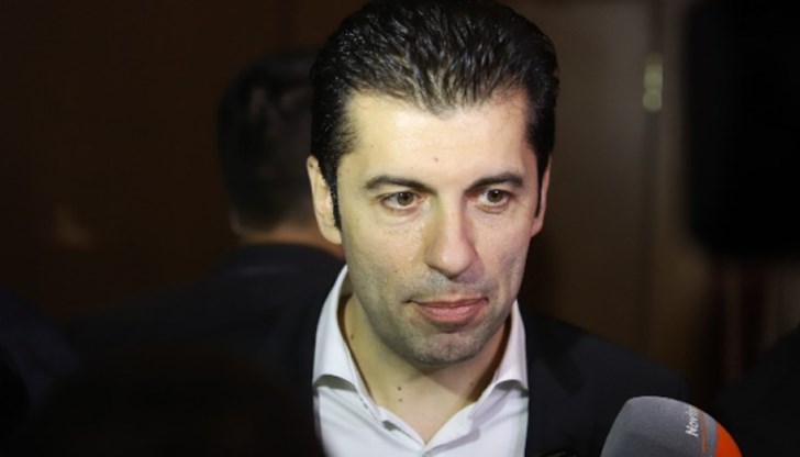 Бойко Борисов не може да бъде премиер, категоричен е лидерът на ПП Бойко Борисов не може да бъде премиер, категоричен е лидерът на ПП