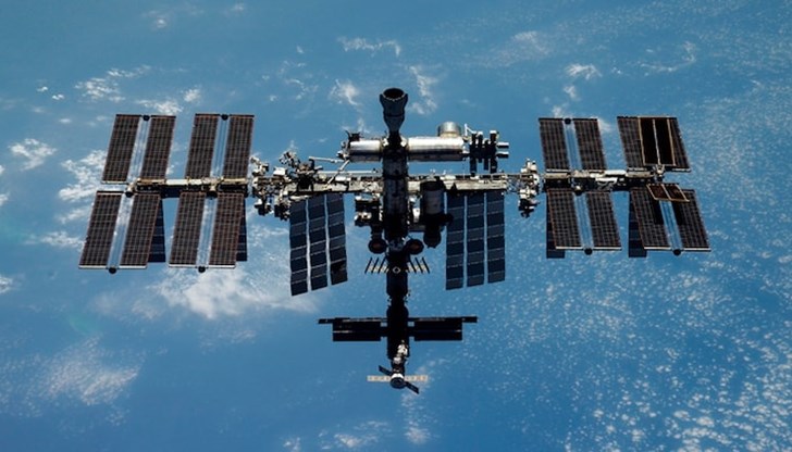 "Роскосмос" и НАСА планират пет съвместни полета до МКС "Роскосмос" и НАСА планират пет съвместни полета до МКС