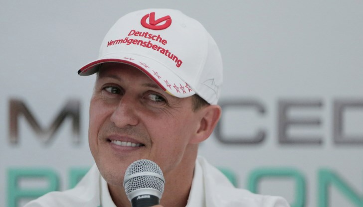 Бивша медицинска сестра и трима мъже са замесени в опит за изнудване за 15 милиона евро Бивша медицинска сестра и трима мъже са замесени в опит за изнудване за 15 милиона евро