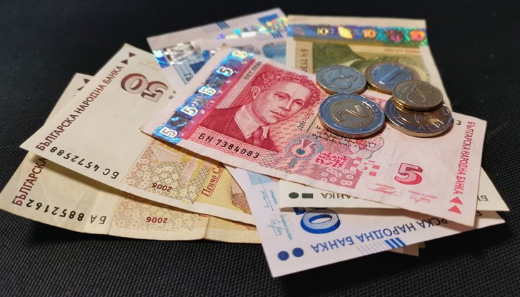 Тревожна статистика: 40% от българските пенсионери вземат минимални пенсии Тревожна статистика: 40% от българските пенсионери вземат минимални пенсии