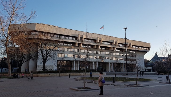 Увеличението на данъците влиза в сила от 1 януари 2025 година