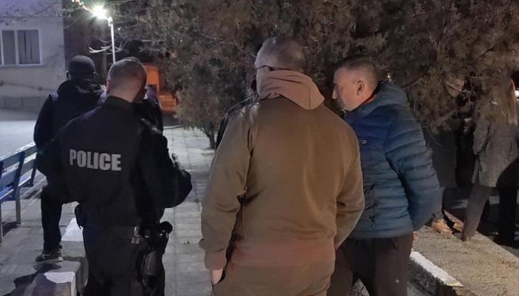 Над 200 души, дронове и термокамери участват в операцията Над 200 души, дронове и термокамери участват в операцията