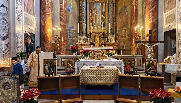 Празнично богослужение обедини сънародниците ни Празнично богослужение обедини сънародниците ни