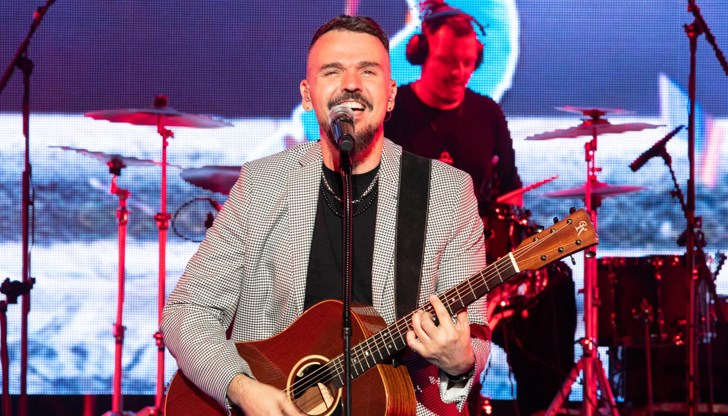 Празнична заря и Дунавско хоро ще бележат първите минути на новата година Празнична заря и Дунавско хоро ще бележат първите минути на новата година