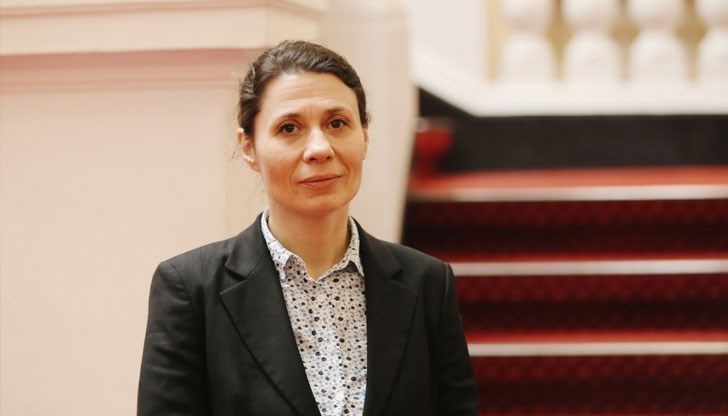 Депутатката сподели за медицинска диагнозата, чиято абревиатура съвпадна с името на партията