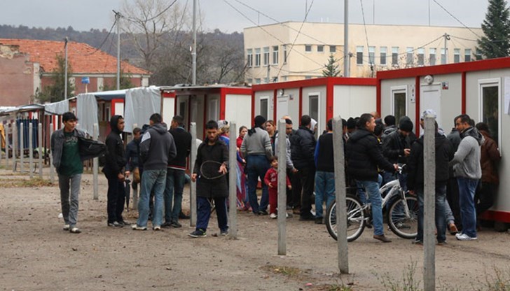Двете държави преразглеждат статута на хилядите сирийски бежанци Двете държави преразглеждат статута на хилядите сирийски бежанци