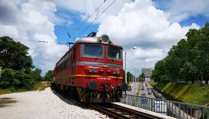 От неделя влиза в сила новият график на БДЖ с подобрени връзки между Северна и Южна България От неделя влиза в сила новият график на БДЖ с подобрени връзки между Северна и Южна България