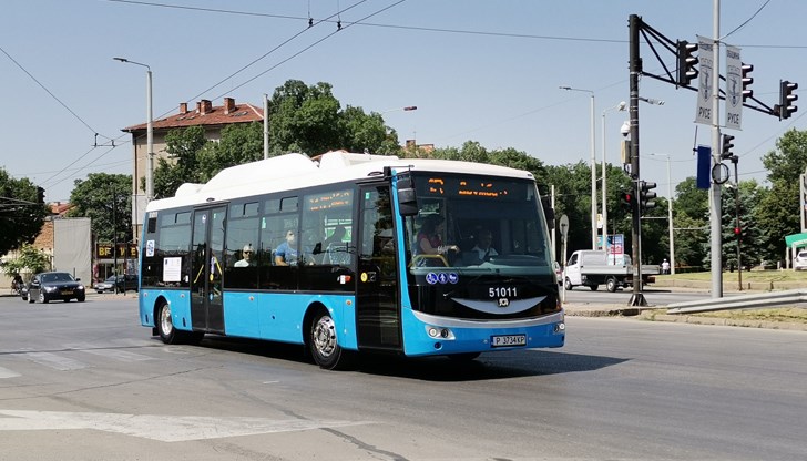 Две автобусни линии тръгват по обходен маршрут Две автобусни линии тръгват по обходен маршрут