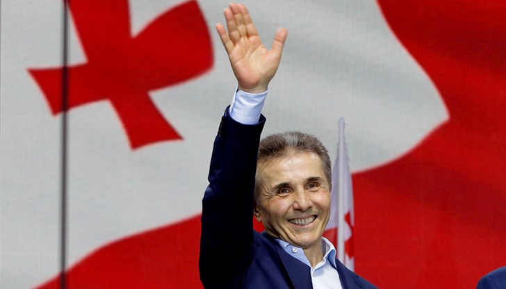 Държавният секретар Антъни Блинкън обвини бившия премиер в подкопаване на демократичното бъдеще на страната Държавният секретар Антъни Блинкън обвини бившия премиер в подкопаване на демократичното бъдеще на страната