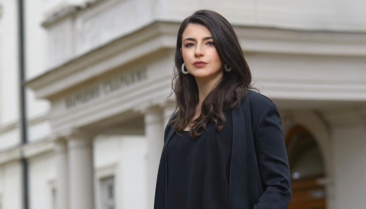 Депутатът от ПП - ДБ критикува остро предложените министри преди връчването на първия мандат Депутатът от ПП - ДБ критикува остро предложените министри преди връчването на първия мандат