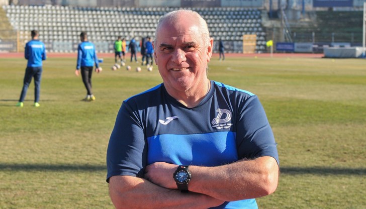 ФК "Дунав" поздрави дългогодишния физиотерапевт на "драконите"