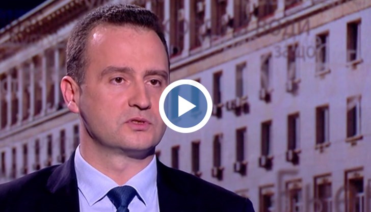 Енергийният министър обяви също, че категорично подкрепя удължаване на програмата за компенсации за бизнеса, но при някои условия