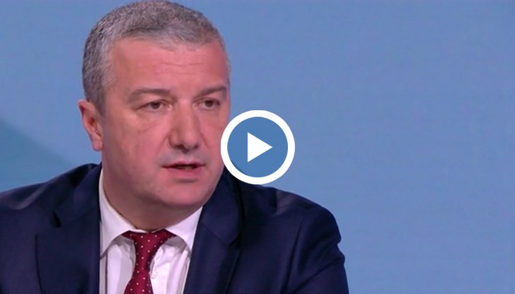 БСП трябва да подаде ръка и да излезе от изолацията