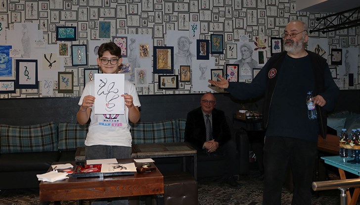 Безплатни уроци по рисуване за деца в Общинския център за култура