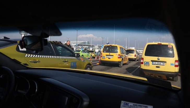 Превозвачите настояват за отмяна на новите такси за достъп