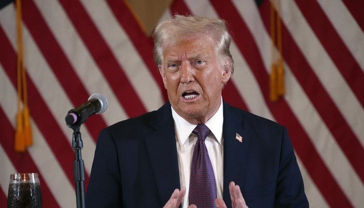 Гренландия е най-големият остров в света, а Дания контролира външната му политика Гренландия е най-големият остров в света, а Дания контролира външната му политика