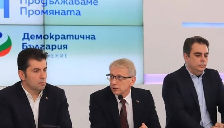 Управляващите търсят подкрепа в пленарна зала Управляващите търсят подкрепа в пленарна зала