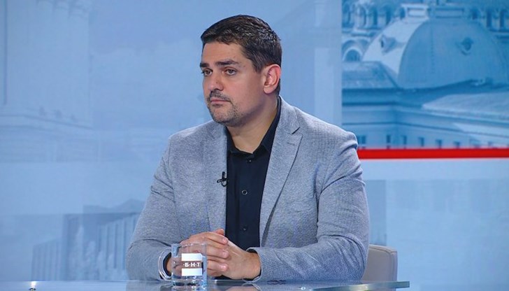 Лидерът на МЕЧ настоява за одържавяване на рафинерията и бензиностанциите