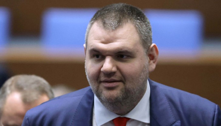 Театри спират работа заради неплатени сметки Театри спират работа заради неплатени сметки