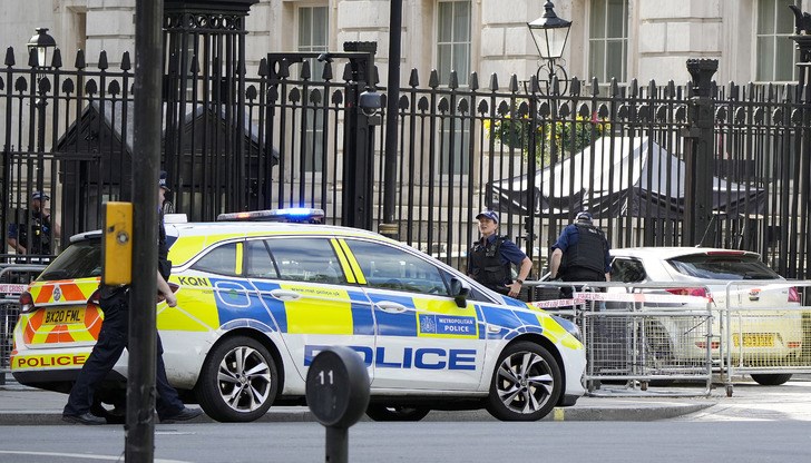 Тийнейджърът е извършил още шест нападения Тийнейджърът е извършил още шест нападения