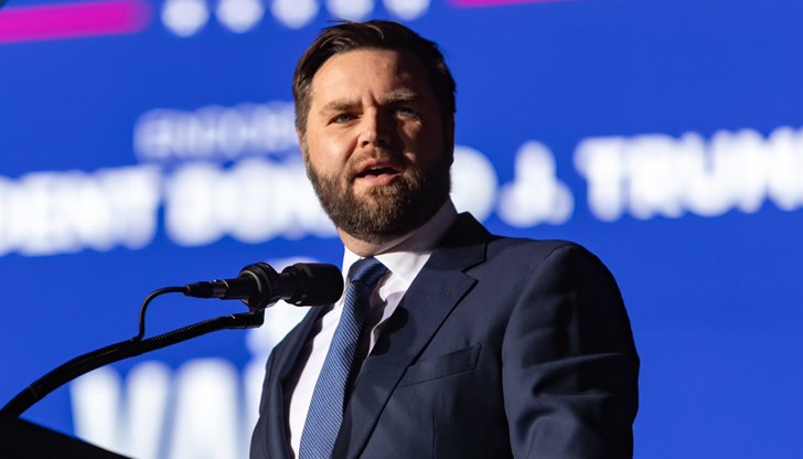 Вицепрезидентът защити номинацията на Тълси Габард за директор на националното разузнаване