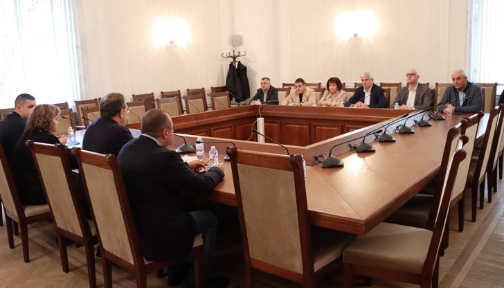 Нестабилността и непредвидимостта влияят негативно на хората, които представляваме. Те искат час по-скоро стабилност Нестабилността и непредвидимостта влияят негативно на хората, които представляваме. Те искат час по-скоро стабилност