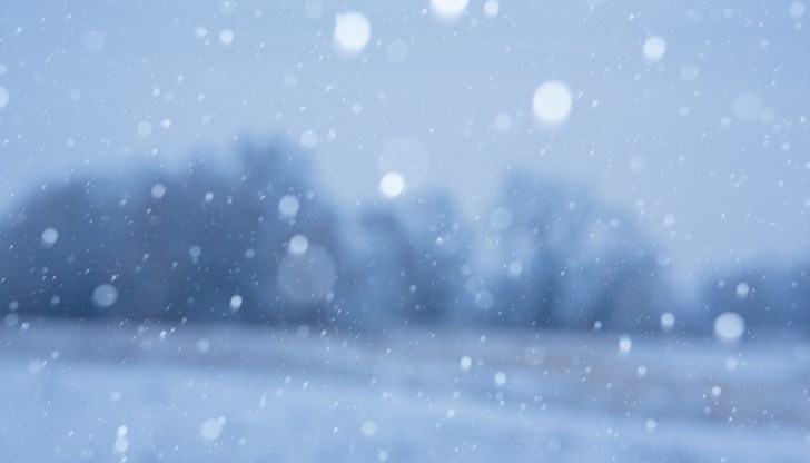 Снежната обстановка блокира планираните промени в движението