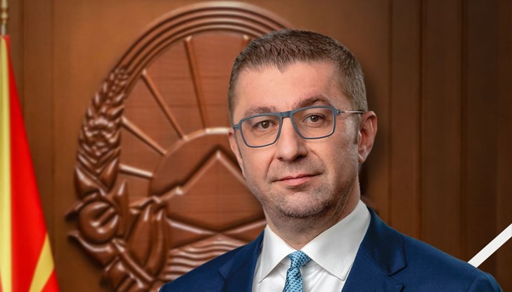 Премиерът на Северна Македония обяви, че е готов за диалог с България, за да търси решение на споровете около европейския път на страната Премиерът на Северна Македония обяви, че е готов за диалог с България, за да търси решение на споровете около европейския път на страната