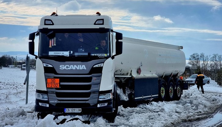 Снежната покривка в областта достига до 20 сантиметра Снежната покривка в областта достига до 20 сантиметра