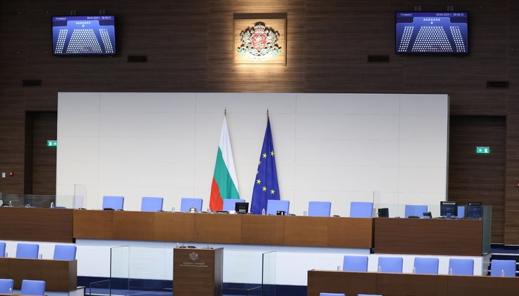 Кабинетът "Желязков" е изправен пред първото сериозно политическо предизвикателство Кабинетът "Желязков" е изправен пред първото сериозно политическо предизвикателство