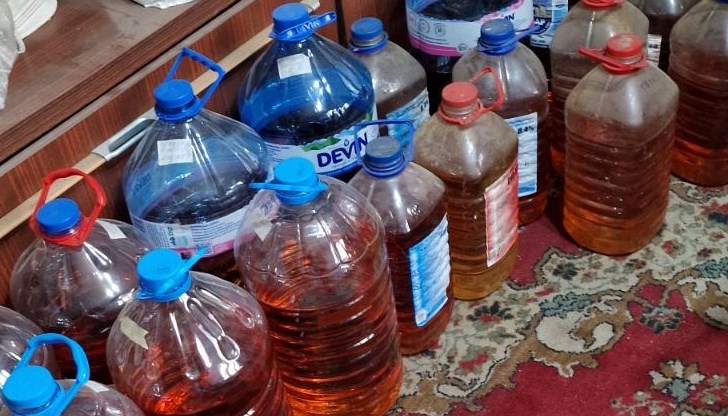 Иззетият алкохол е укриван в различни помещения на къщата