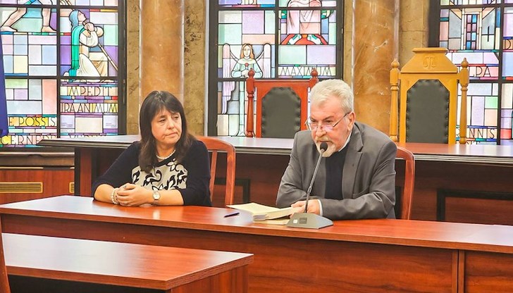 Петър Балков представи книгата си с 22 емблематични случая в съдебната практика