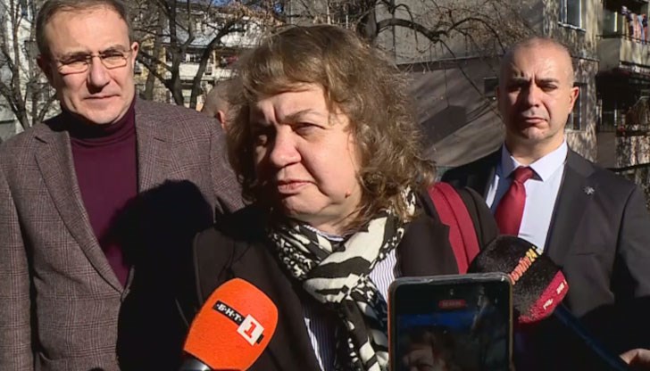 Държавата ще работи по правилата на Закона за публичните финанси през първото тримесечие Държавата ще работи по правилата на Закона за публичните финанси през първото тримесечие