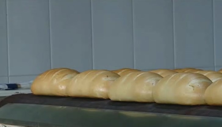 Цената на хляб "Добруджа" е с 40 стотинки нагоре, очаква се ново увеличение Цената на хляб "Добруджа" е с 40 стотинки нагоре, очаква се ново увеличение