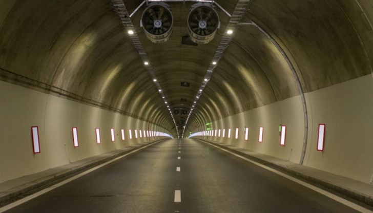 Трафикът към Кулата се пренасочва по обходен маршрут