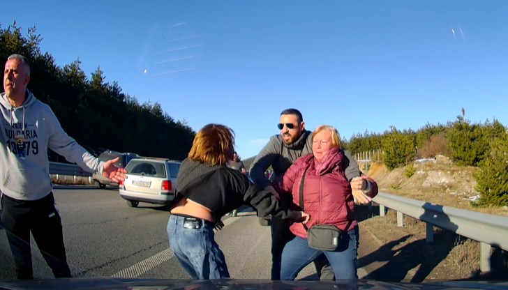 Шофьорска разправия на "Струма" пред очите на Карлос Насар Шофьорска разправия на "Струма" пред очите на Карлос Насар