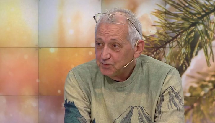 Температурите остават над нормата за сезона