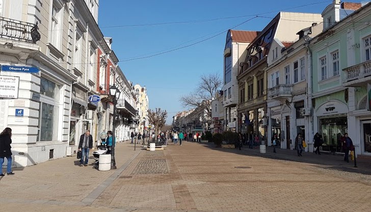 Русенци дишат замърсен въздух през първите дни на новата година Русенци дишат замърсен въздух през първите дни на новата година