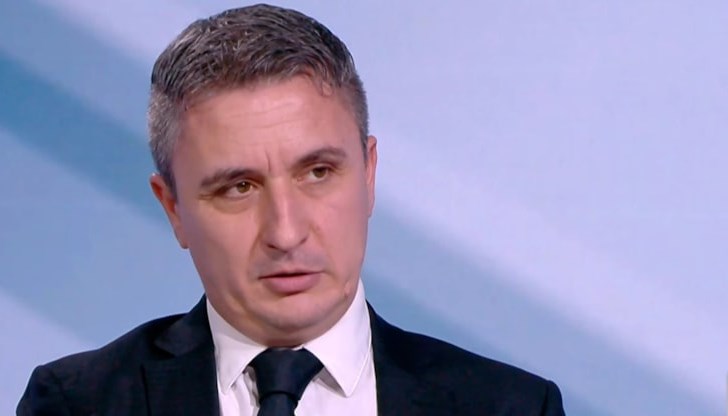 Енергетиката ни затъва в некомпетентност и корупция