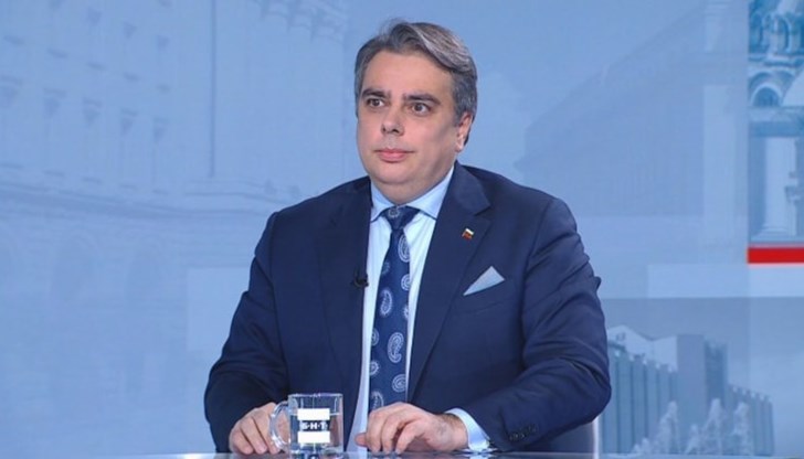 Съпредседателят на "Продължаваме промяната" очаква да види кой ще е областният управител на Кърджали Съпредседателят на "Продължаваме промяната" очаква да види кой ще е областният управител на Кърджали