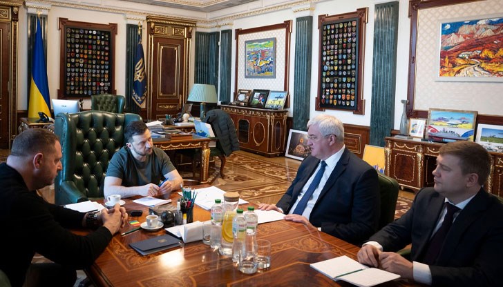 Киев подкрепя възстановяването на близкоизточната държава