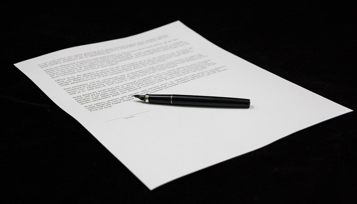 Как се защитават правата на българите, живеещи в Европейския съюз? Как се защитават правата на българите, живеещи в Европейския съюз?