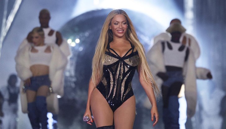 Новият ѝ кънтри албум "Cowboy Carter" ще обиколи света