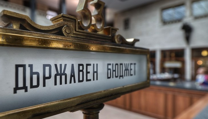 Драстични увеличения в сектор "Сигурност", социалните мерки - на заден план